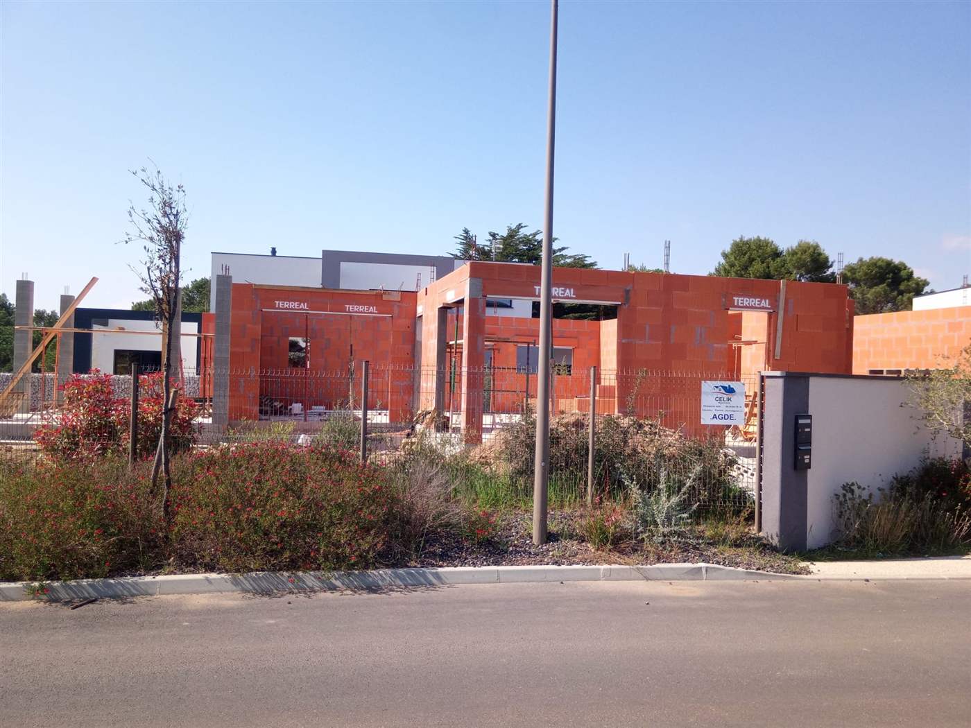 Construction villa contemporaine – DDK Construction – Agde – piscine moderne